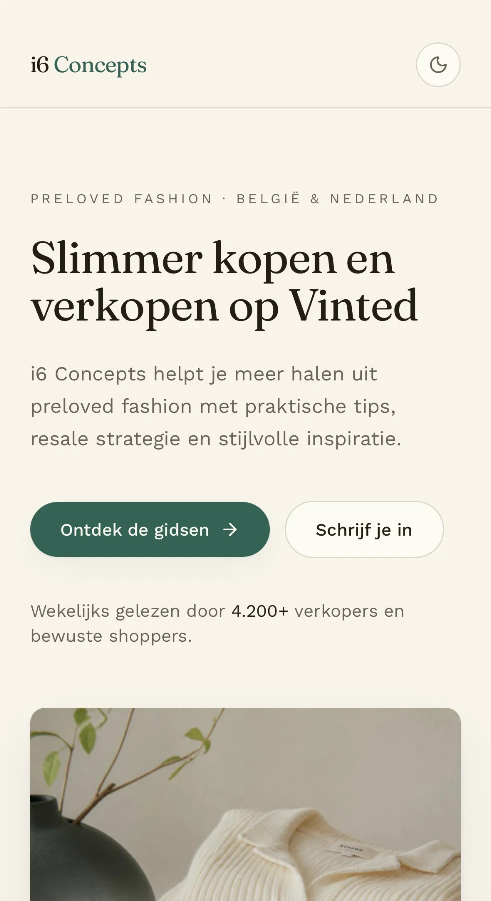 Mobile home page in light mode: serif headline, supporting copy and two stacked actions